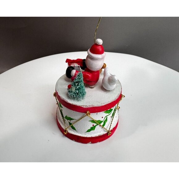 Kathe Wohlfahrt Santa On Drum Ornament With Toys & Tree Germany 4" - Picture 5 of 6